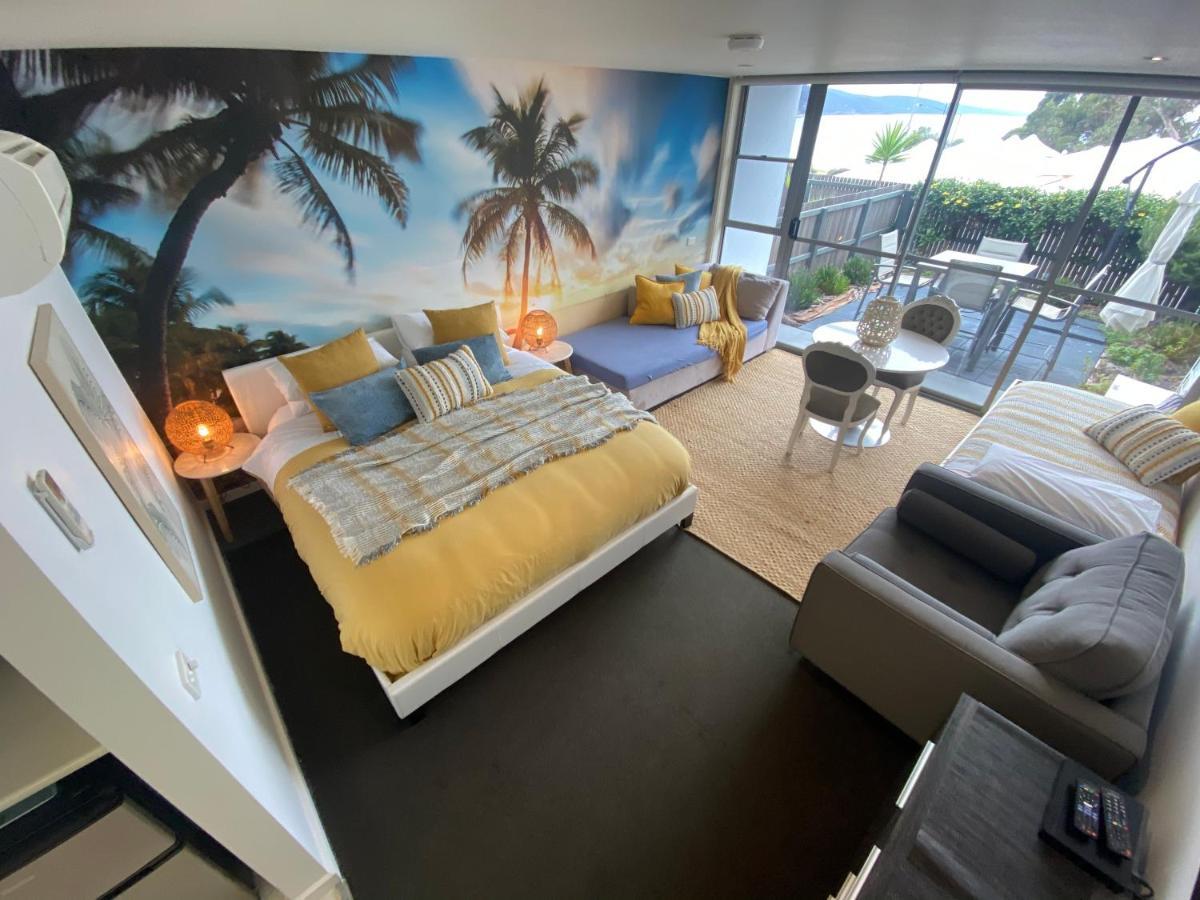 Lorne World Aparthotel Bagian luar foto